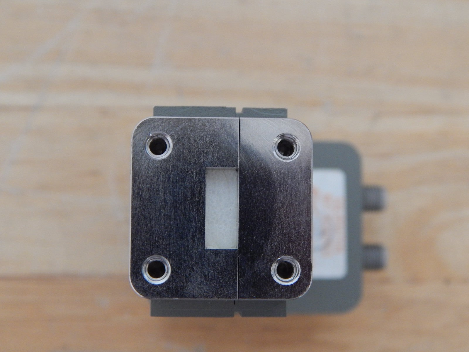 Keysight/HP 11970K Waveguide Harmonic Mixer 18 - 26.5 GHz Keysight/HP 11970K Waveguide Harmonic Mixer 18 - 26.5 GHz